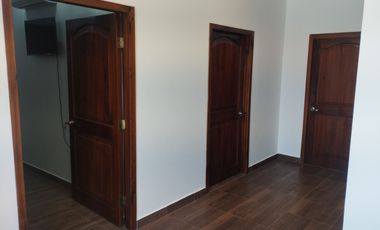 SE VENDE CASA EN LOS ARENALES DE CRUCITA