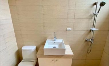 4BR TOWNHOUSE FOR LEASE IN MAHOGANY PLACE 2, ACACIA ESTATE