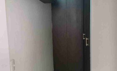 Arriendo de casa en Ciudad Celeste etapa La Brisa de 3 habs + estudio y cuarto de servicio cerca de Plaza Batan.