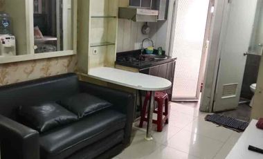 JUAL CEPAT!!! Apartemen Green Pramuka City Harga Murah Full Furnish Lantai Rendah