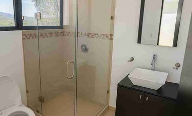 Residencia en renta/venta en Condado de Sayavedra