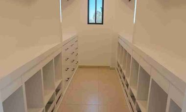 Residencia en renta/venta en Condado de Sayavedra