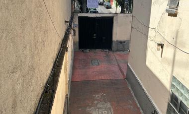 CASA EN VENTA, COLONIA INDUSTRIAL, GUSTAVO A MADERO.