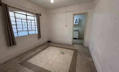 CASA EN VENTA, COLONIA INDUSTRIAL, GUSTAVO A MADERO.