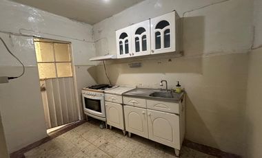 CASA EN VENTA, COLONIA INDUSTRIAL, GUSTAVO A MADERO.