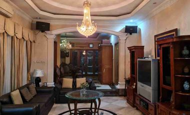 Disewakan Rumah 6 Kamar Tidur Di Rawamangun