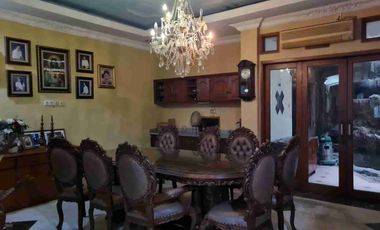 Disewakan Rumah 6 Kamar Tidur Di Rawamangun