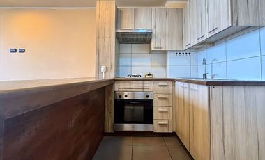 Se Vende 2 Dormitorios + Bodega. Macul, A Pasos Del Metro.