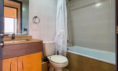 Se Vende 2 Dormitorios + Bodega. Macul, A Pasos Del Metro.