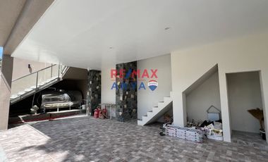 Pinewoods Subdivision House & Lot