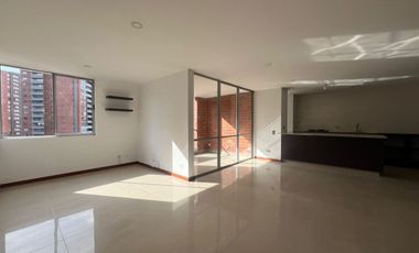 Arriendo de apartamento en Loma de las Brujas, Envigado