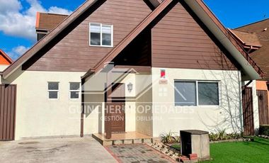 SE ARRIENDA CASA 4 DORMITORIOS 3 BAÑOS BARRIO LAS ENCINAS