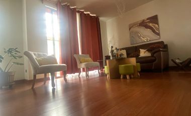 ¡Casa con gran terreno y excelente construcción en Ciudad de Los Valles – Vive con amplitud y estilo!