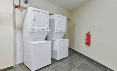 Se Vende Moderno Flat de Estreno, Amoblado, de 3 Dormitorios y Vista Externa en Chorrillos, Limite con Barranco