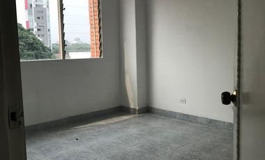 APARTAMENT EDIFICIO CAOBOS