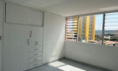 APARTAMENT EDIFICIO CAOBOS