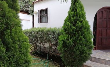 Casa En La Mejor Zona De Higuereta - Surco, Con Espectacular Área Social