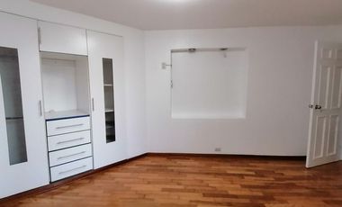 Casa En La Mejor Zona De Higuereta - Surco, Con Espectacular Área Social