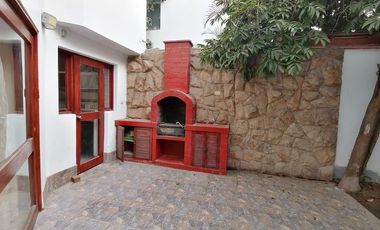 Casa En La Mejor Zona De Higuereta - Surco, Con Espectacular Área Social