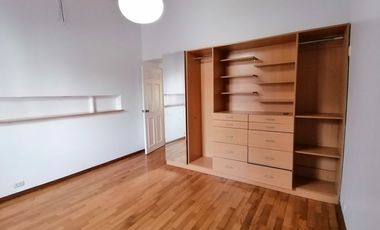 Casa En La Mejor Zona De Higuereta - Surco, Con Espectacular Área Social