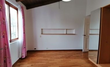 Casa En La Mejor Zona De Higuereta - Surco, Con Espectacular Área Social