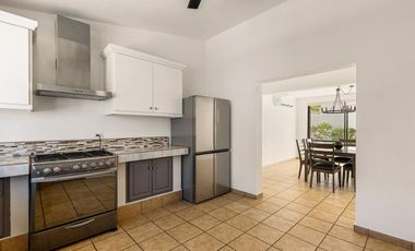 Casa super espaciosa con excelente ubicación en San Jose del Cabo