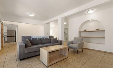 Casa super espaciosa con excelente ubicación en San Jose del Cabo