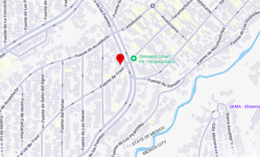 🏢 ¡Locales en renta en exclusiva plaza comercial en Lomas de Tecamachalco!