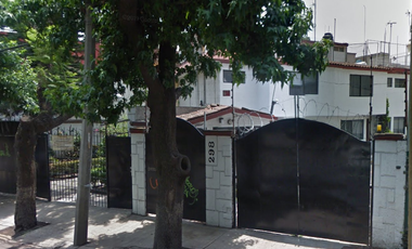 CASA EN VENTA PROLONGACION 16 DE SEPTIEMBRE 298, BARRIO XALTOCAN, XOCHIMILCO, CDMX.