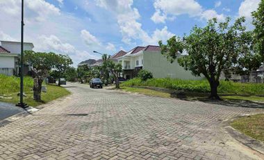 Rumah di Komplek Bellavista, Dekat Eka Hospital dan Mall SKA.