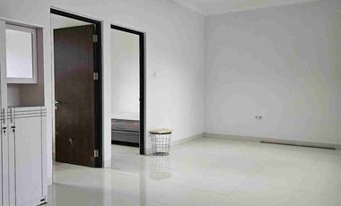 Rumah di Komplek Bellavista, Dekat Eka Hospital dan Mall SKA.