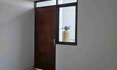 Rumah di Komplek Bellavista, Dekat Eka Hospital dan Mall SKA.