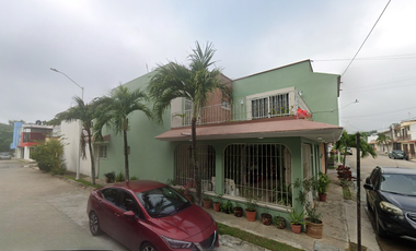 CASA EN VENTA EN BLANCAS MARIPOSAS, VILLAHERMOSA TABASCO. 