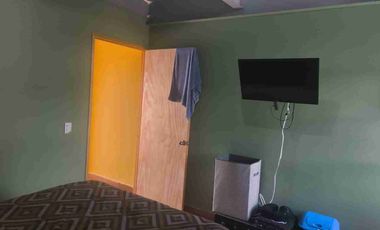 Rento abitacion. amueblada todos. los. servicios