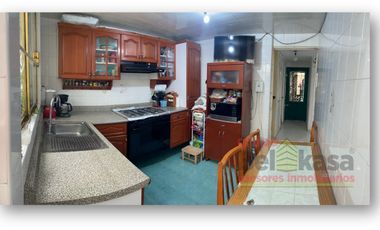 Venta de casa en Cd. Azteca 3a Sección