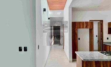 PRECIOSA CASA SOLA DE UN NIVEL PARA ESTRENAR FRACCIONAMIENTO CON VIGILANCIA Y ACCESO CONTROLADO