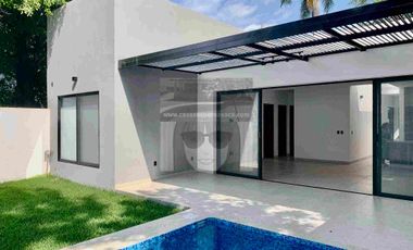 PRECIOSA CASA SOLA DE UN NIVEL PARA ESTRENAR FRACCIONAMIENTO CON VIGILANCIA Y ACCESO CONTROLADO