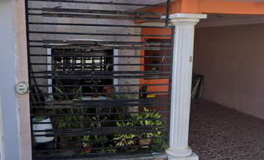 CASA A LA VENTA EN COLONIA COLINDE, ZAPOTLIC, JALISCO, REMATE ADJUDICADO