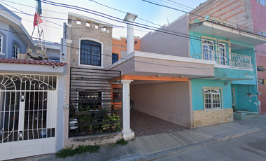 CASA A LA VENTA EN COLONIA COLINDE, ZAPOTLIC, JALISCO, REMATE ADJUDICADO