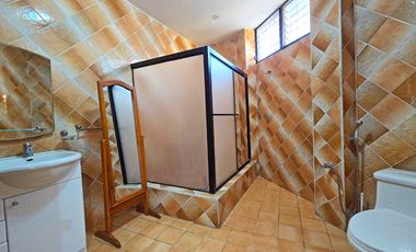 Alquiler de Suite de 2 ambientes, en Primer piso alto, dentro de conjunto cerrado con guardianía - Garzota 2, cerca a Garzocentro shopping