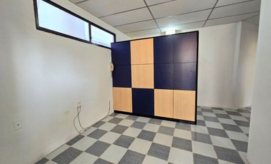 Alquiler de Suite de 2 ambientes, en Primer piso alto, dentro de conjunto cerrado con guardianía - Garzota 2, cerca a Garzocentro shopping