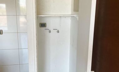 Bajos Gastos Comunes, Vista Asegurada, Buen Edificio, Metro