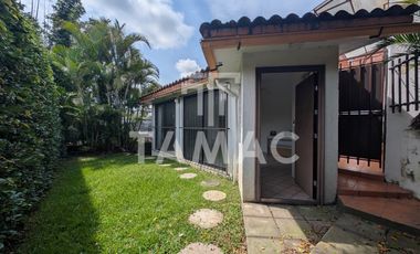 Casa en venta de un nivel de 110 m2 en Chalma Sur