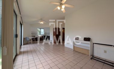 Casa en venta de un nivel de 110 m2 en Chalma Sur