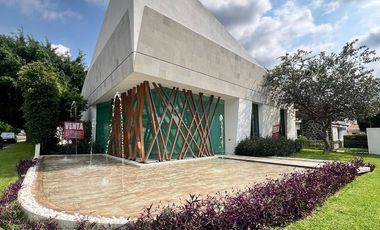 CASA EN VENTA EN LOMAS DE COCOYOC