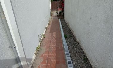 Acogedor departamento en comuna de Ñuñoa, Santiago.-