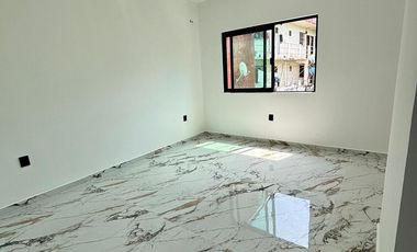 A 5 cuadras de la playa  Cerca de las principales plazas como Américas, Andamar, El Dorado.  📍Colonia El Morro