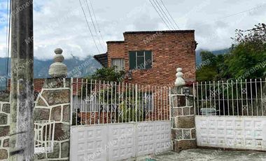 🌄 Invierte a una hora de Bogotá: Propiedad con proyección turística y bienestar en Santandercito” Ideal para desarrollar centro de salud, spa