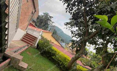 🌄 Invierte a una hora de Bogotá: Propiedad con proyección turística y bienestar en Santandercito” Ideal para desarrollar centro de salud, spa