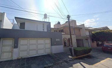 VENTA DE CASA VIENA NUEVA LUNETA ZAMORA DE HIDALGO